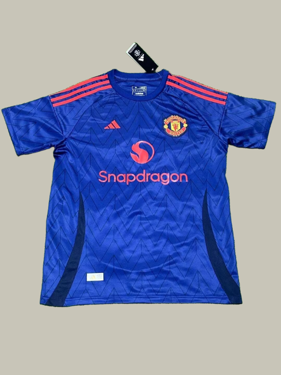 Manchester United shirt Audience version 24/25