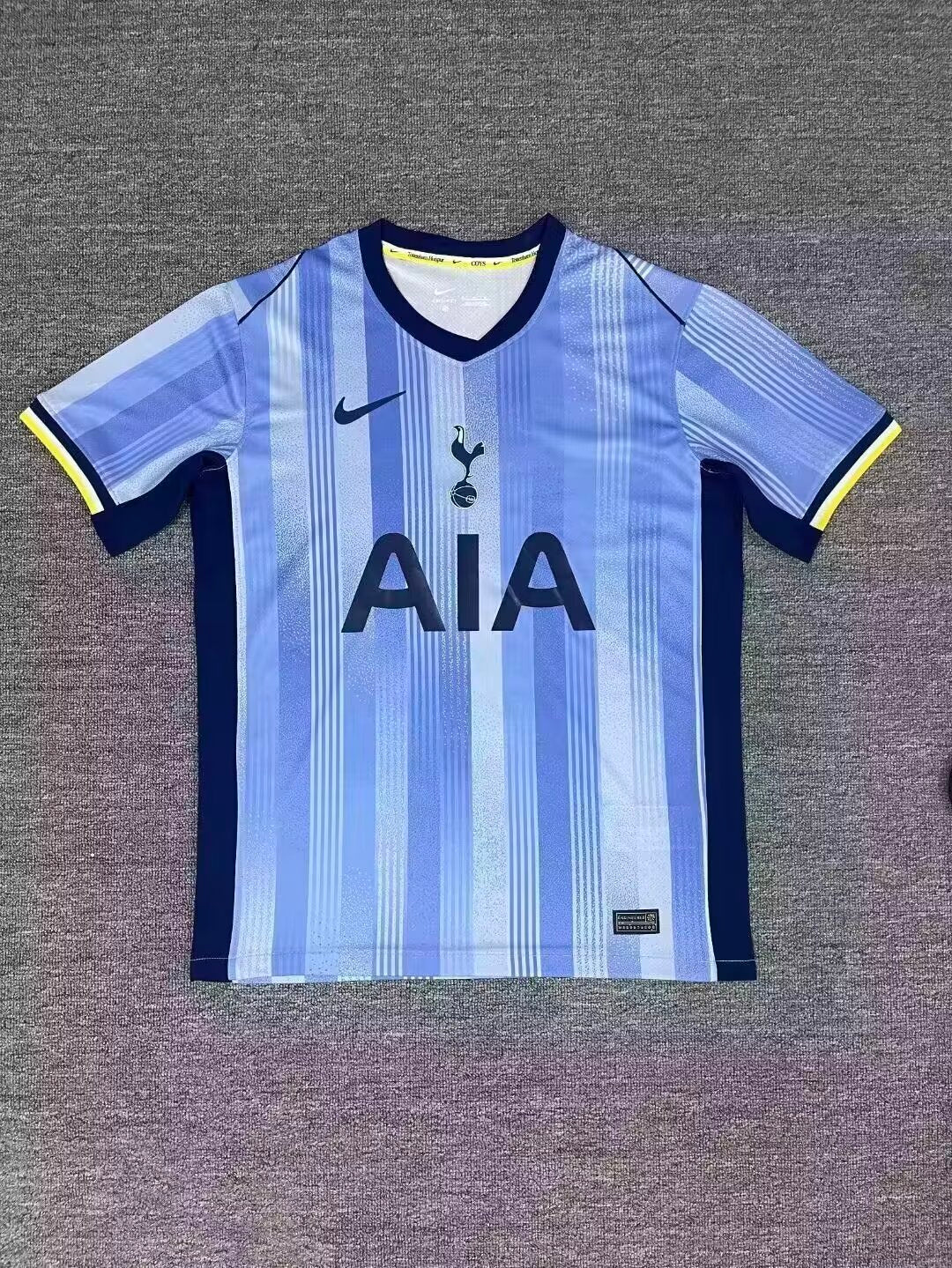 Tottenham Hotspur F.C. shirt Audience version 24/25