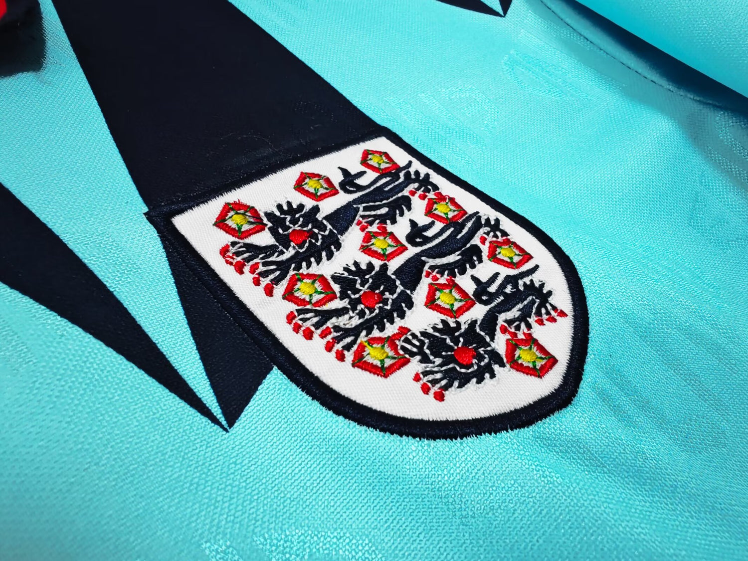 England national team shirt - Year 1992