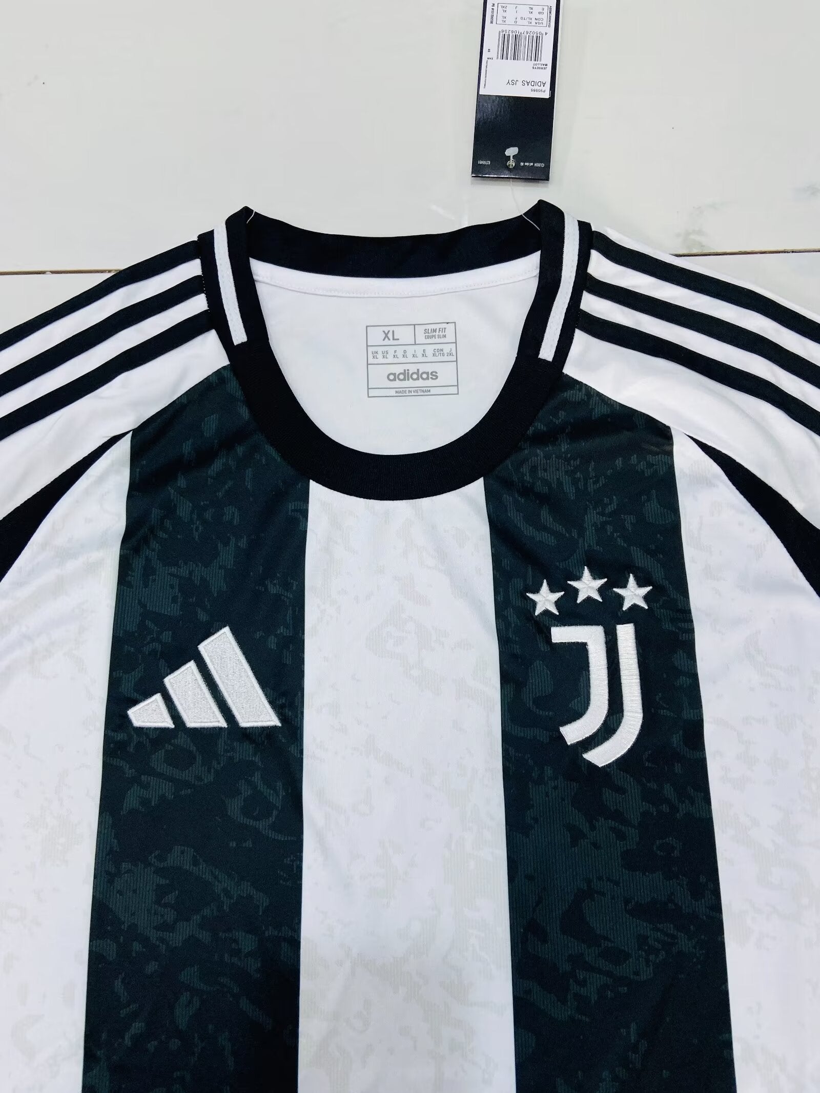 Juventus FC shirt Audience version 24/25